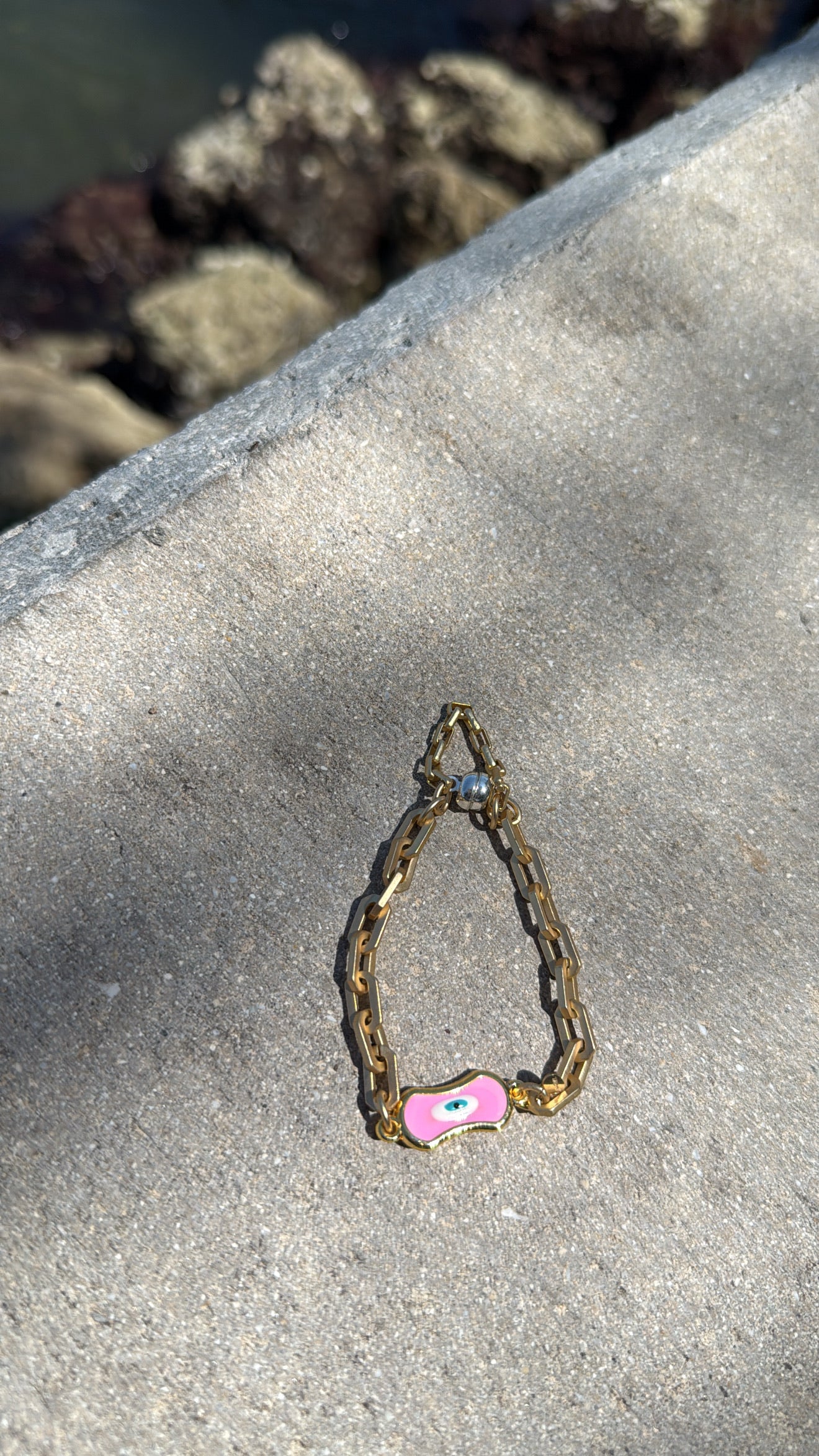 Ojo Rosa Bracelet