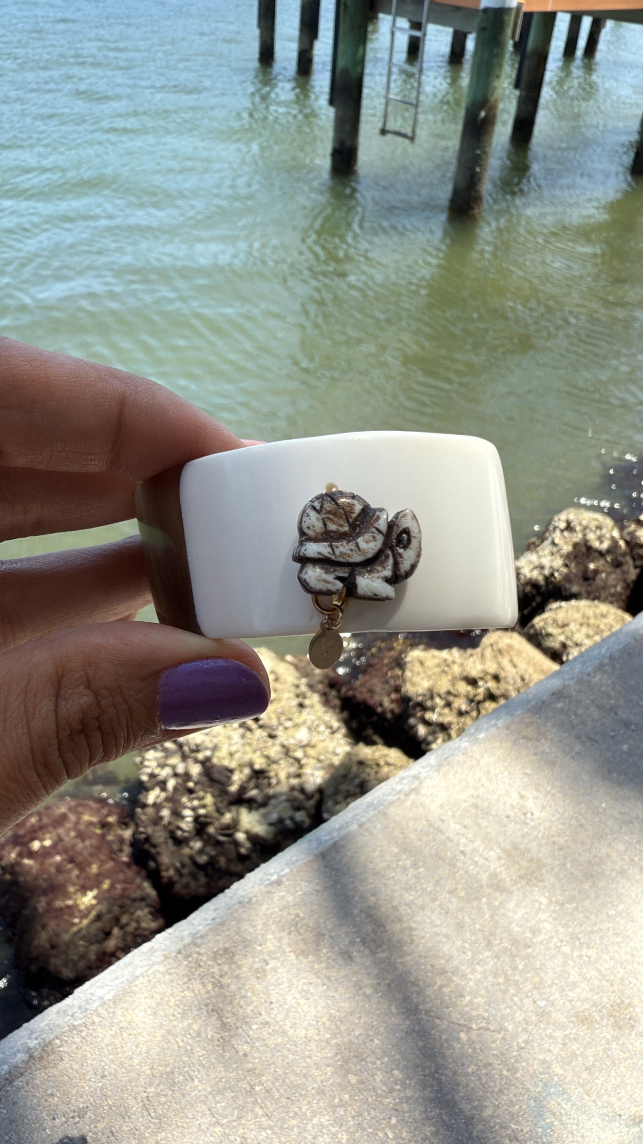 Tortuga Blanca Cuff