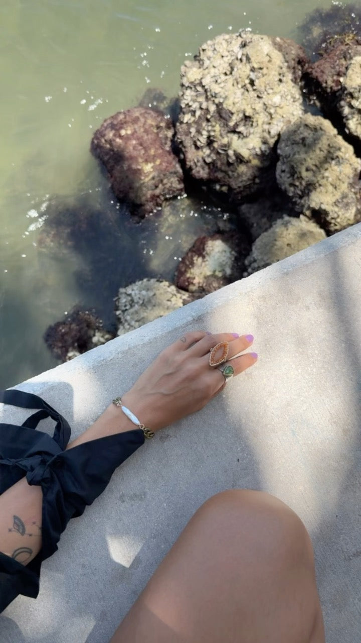 Isla Pearl Chain Bracelet