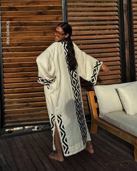 Saga Kimono